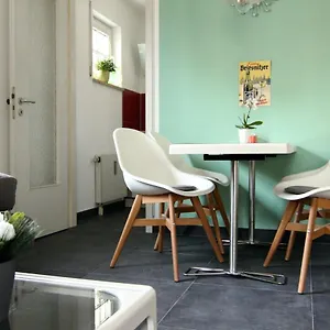 / Flat / Im Herzen Von Apartment